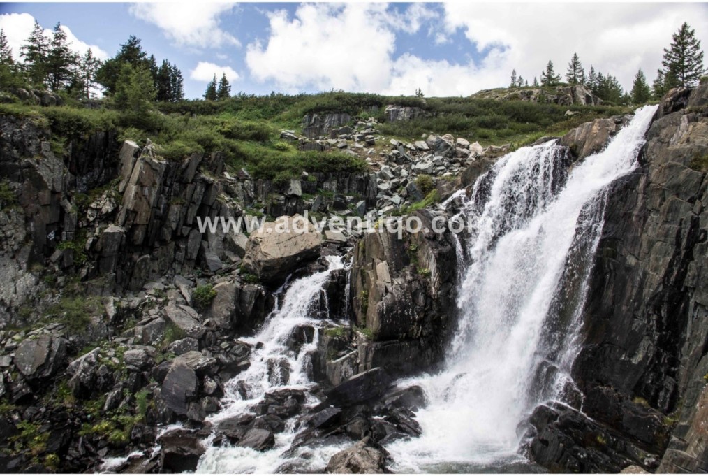 Top 34 North Carolina Waterfalls You Need to Visit Now!